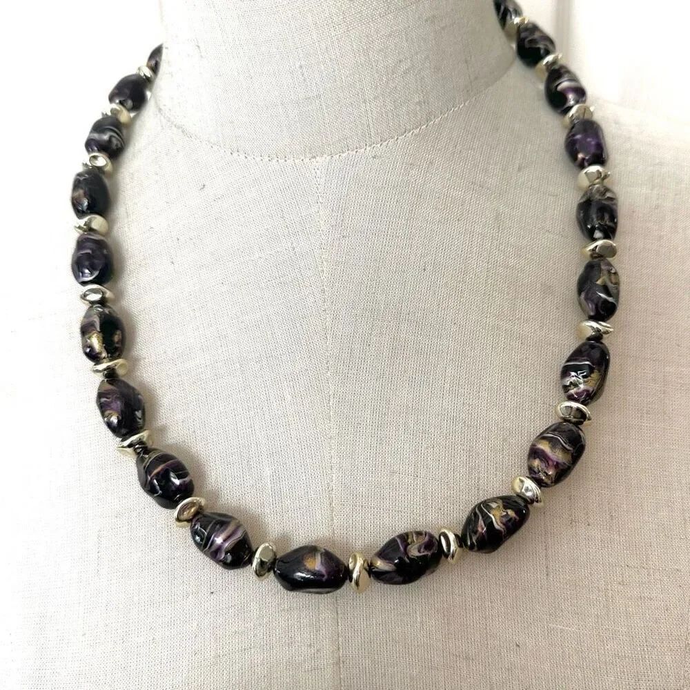 Purple and gold tone swirl vintage beaded necklace